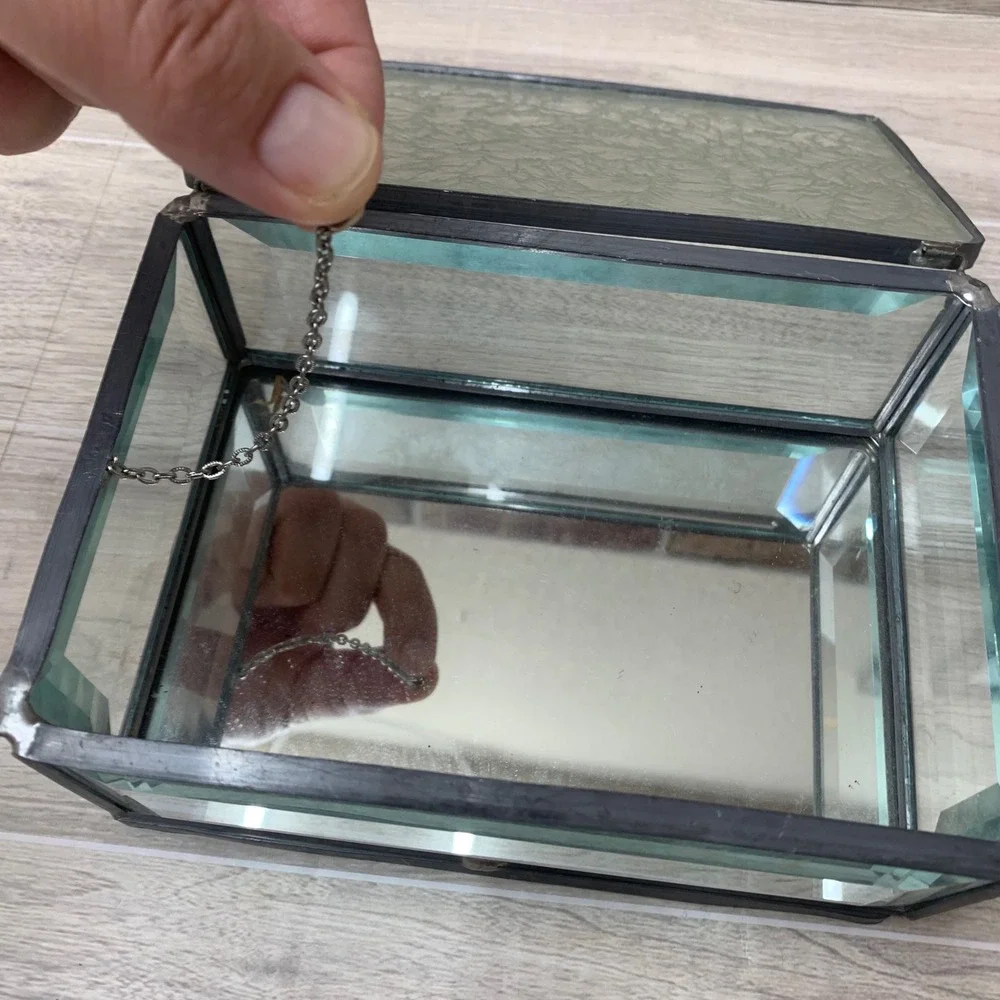 Vintage‎ Frosted Ice Glass Jewelry Box Beveled Sides Mirrored Bottom 6x4x2.5